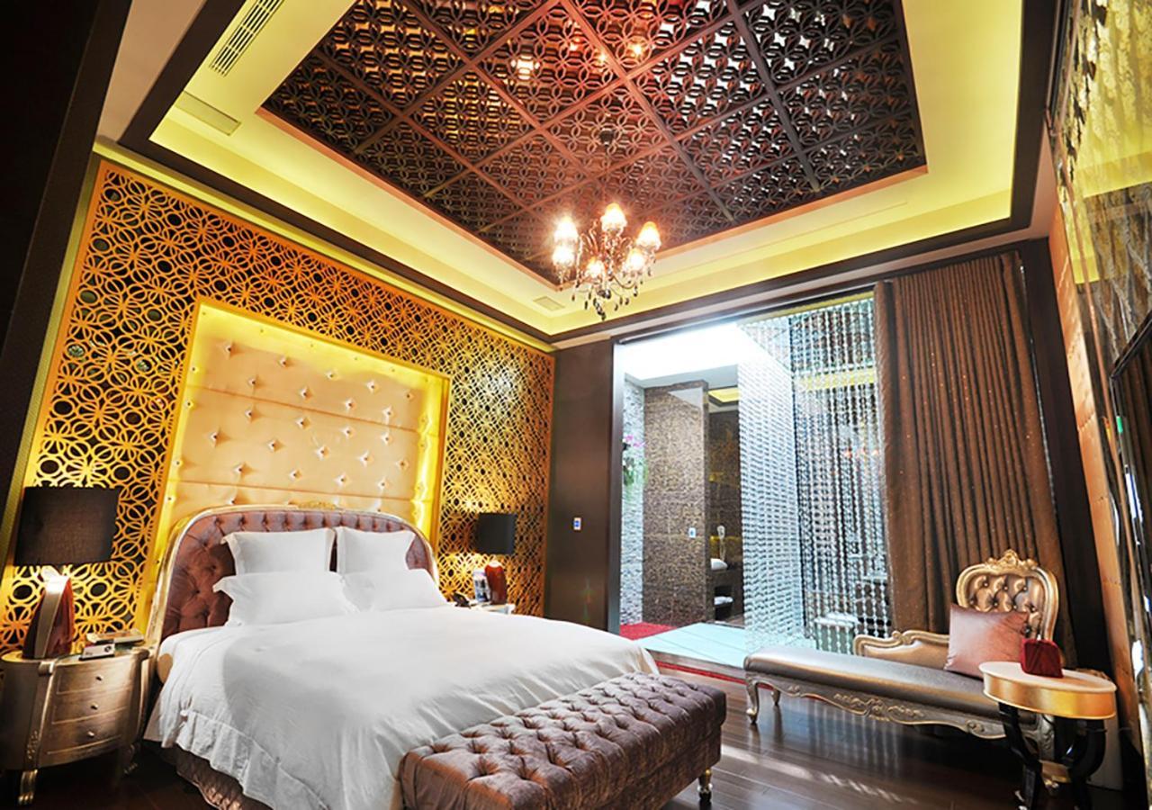 Royal Group Motel Ming Zu Branch Kaohsiung Eksteriør billede